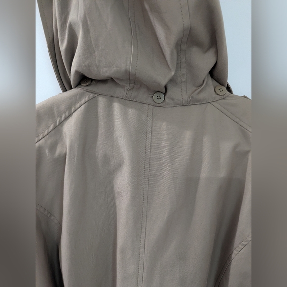 Londonfog Tan Double-Breasted Trench Coat with Hood - Picture 6 of 12